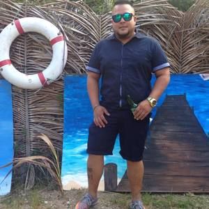 Meet your Posher, Norman